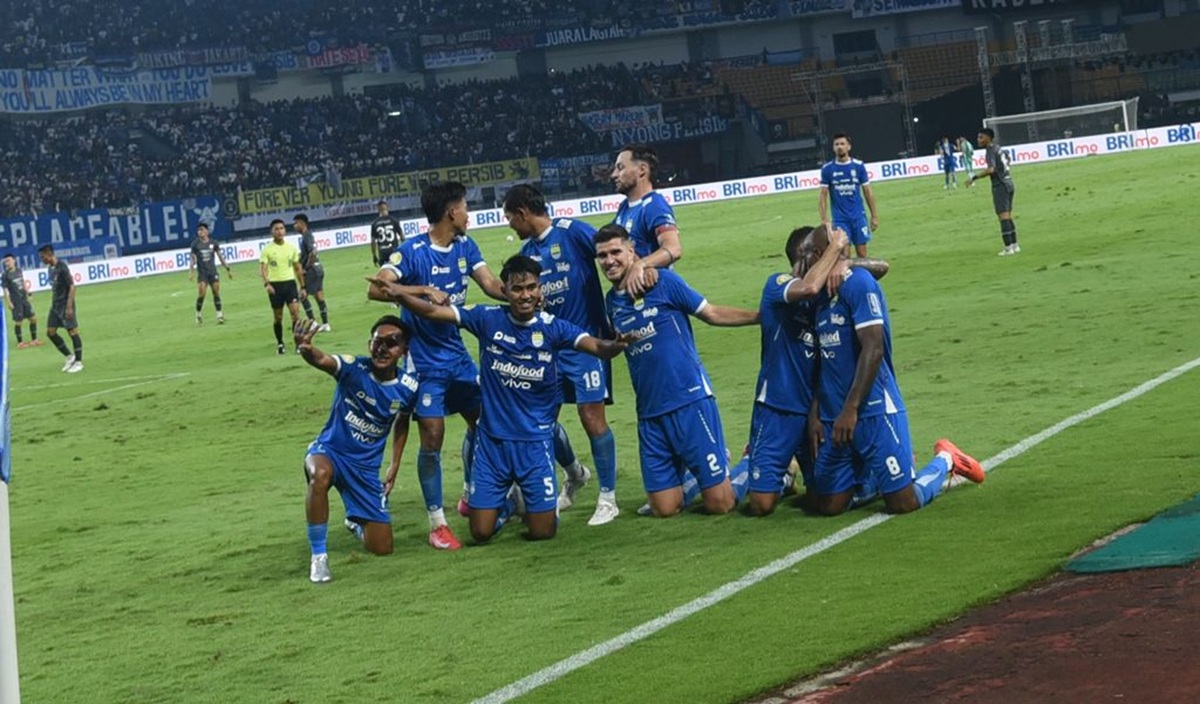 Persib Juara, PSIS, Barito Putera Dan PSS Sleman Terusir Dari Liga 1 Selebrasi Skuad Persib. Foto : Ist