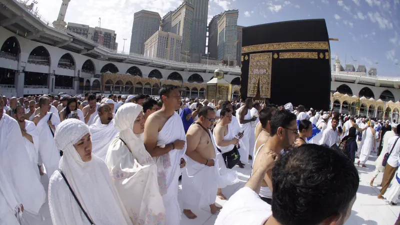 Pertama Kali Lihat Ka'bah, Lucky Prabowo Sujud Syukur, Mimpinya Jadi Kenyataan Ilustrasi. Foto : Ist