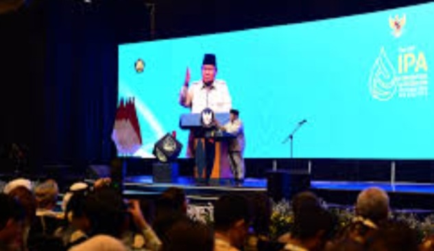 Prabowo Ingatkan Birokrat sebagai Pelayan Rakyat, Yang Lamban, Malas, Saya Pinggirkan Presiden Prabowo saat membuka acara Konvensi dan Pameran ke-49 Indonesia Petroleum Association (IPA) di ICE BSD. Foto : Ist