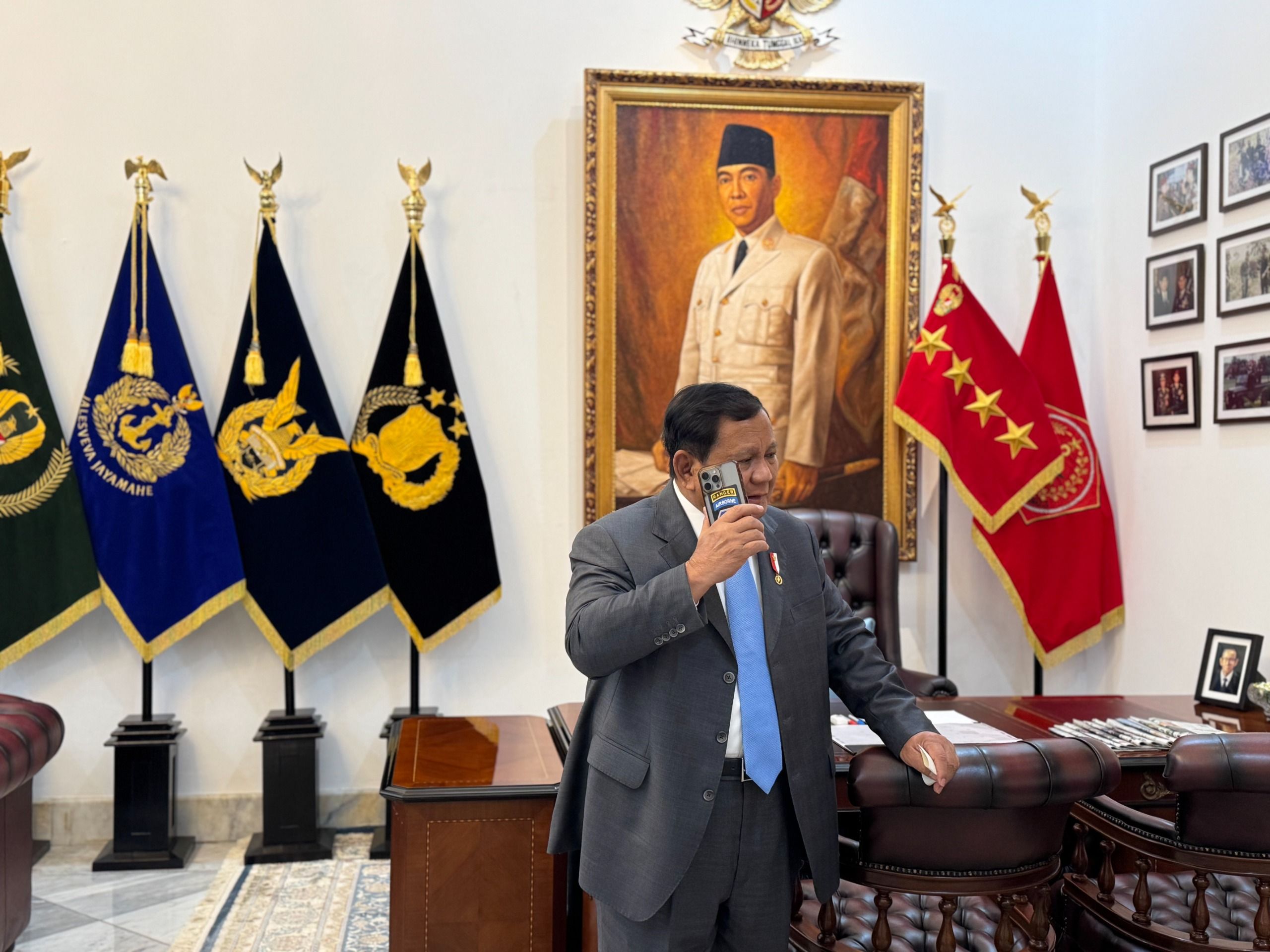 Presiden Prabowo Telepon PM Singapura Lawrence Wong, Ucapkan Selamat Kemenangan Foto : Ist