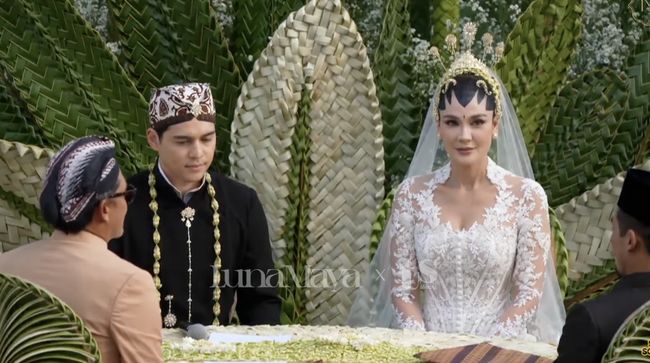 Sah! Luna Maya Menikah dengan Maxime Bouttier Foto : IG