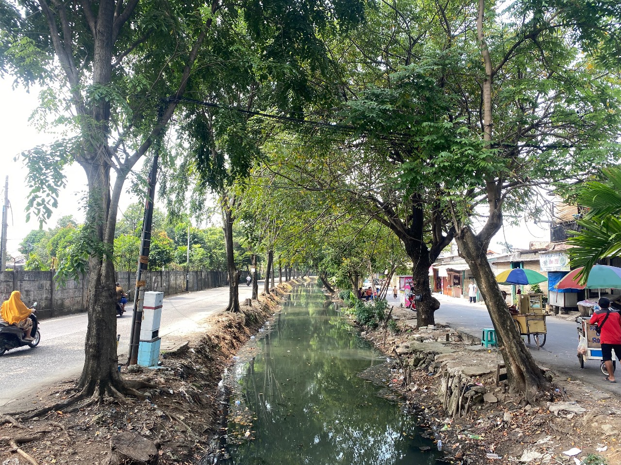 Warga Sebut Kali Sipon Bersih usai Didatangi Wali Kota dan Wakil Wali Kota Tangerang Foto : Trisan.TP