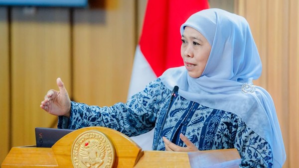 KPK Panggil Khofifah Sebagai Saksi Kasus APBD Jatim Gubernur Jawa Timut Khofifah Indar Parawansa. Foto : Ist