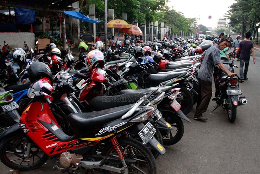 Parkir Liar Makin Menjamur, Diusulkan Masuk Tindak Pidana Ilustrasi. Foto : Ist