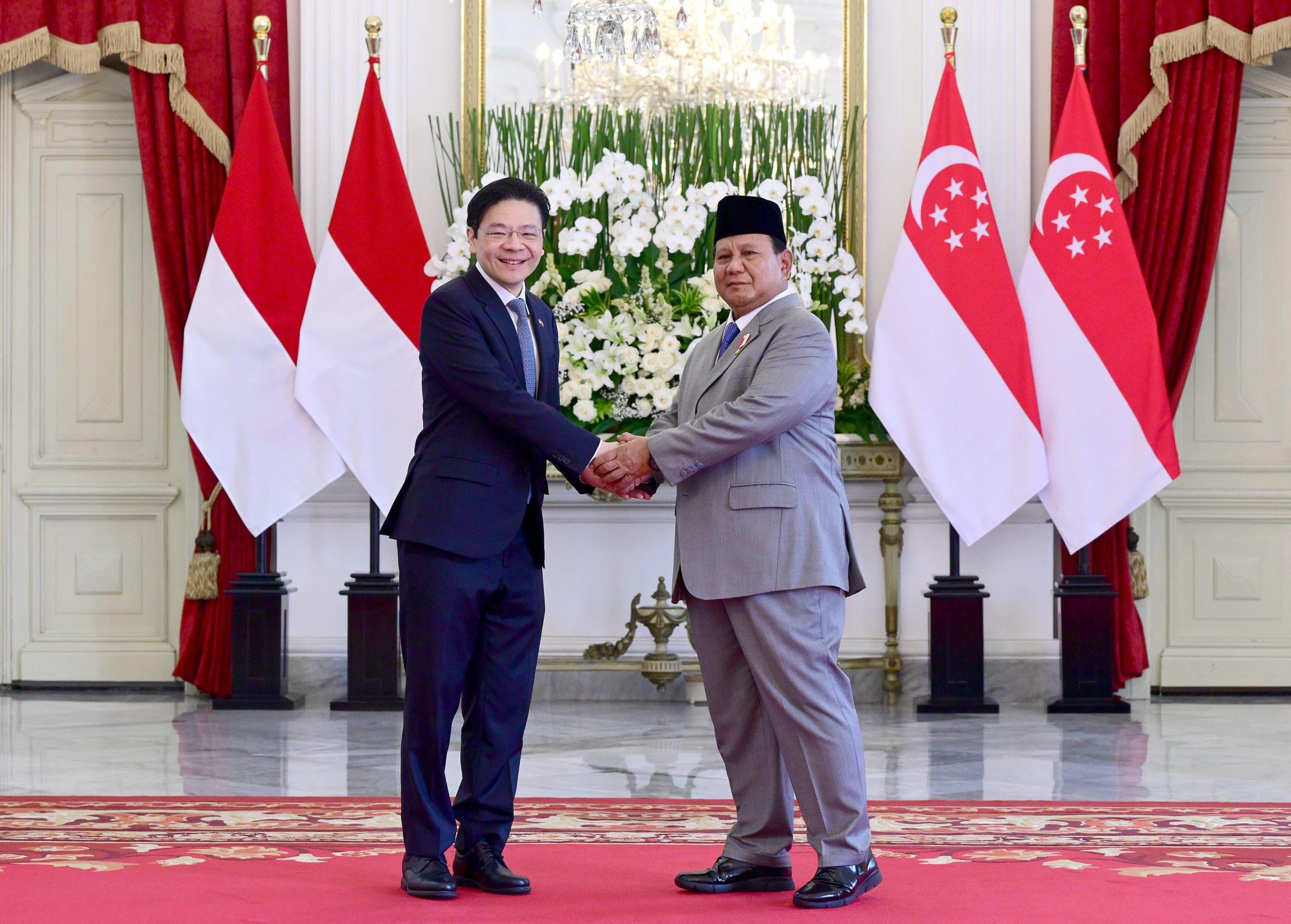 Prabowo Prihatin, Iran Dan Israel Saling Serang Presiden Prabowo berssma PM Singapura Lawrence Wong. Foto ; Ist