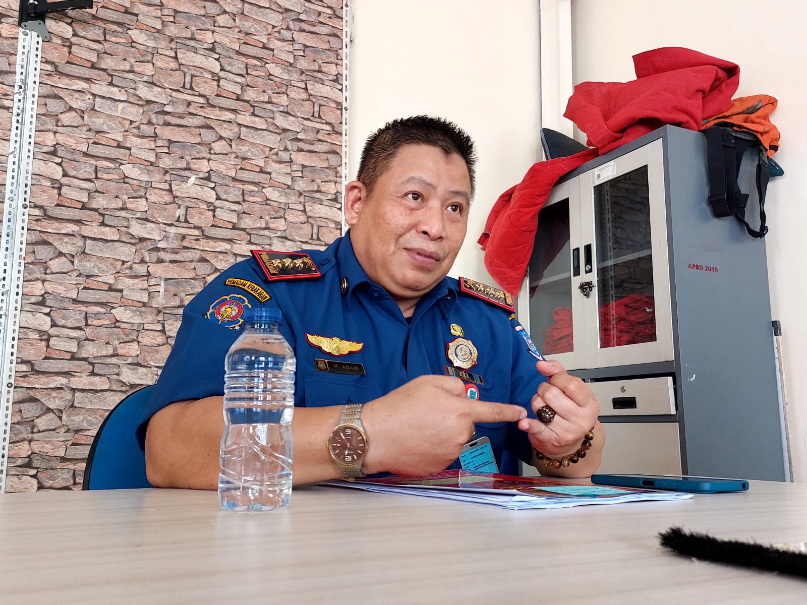 Usai Terima Laporan Palsu, Damkar Tangsel Perketat Prosedur Penerimaan Aduan Kepala Dinas Pemadam Kebakaran dan Penyelamatan Kota Tangsel, Ahmad Dohiri. Foto : Ist