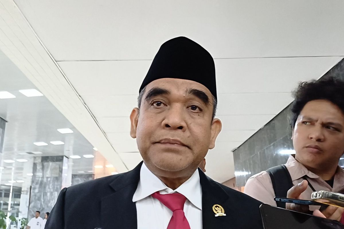 Warning Ketua MPR, Menteri Jangan Bikin Gaduh Dengan Kebijakan Yang Kurang Matang Ketua MPR Ahmad Muzani. Foto : Ist