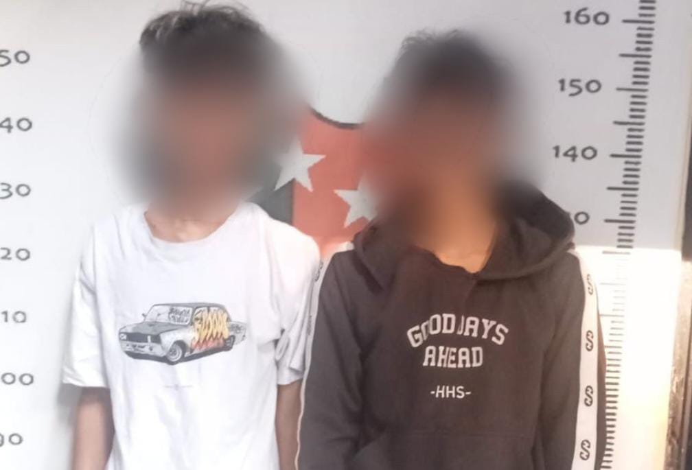 Warga Amankan Dua Remaja Bersenjata Panah Pelaku Tawuran di Parung Foto : Ist
