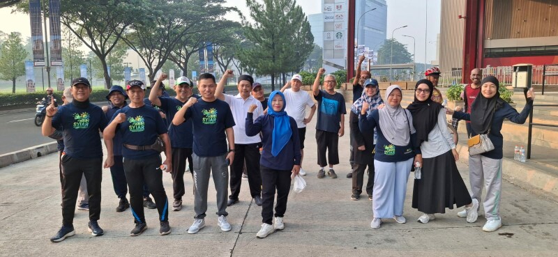 Warga Muhammadiyah Pagedangan Gelar Jalan-jalan Sehat Foto : Ujang Sunda