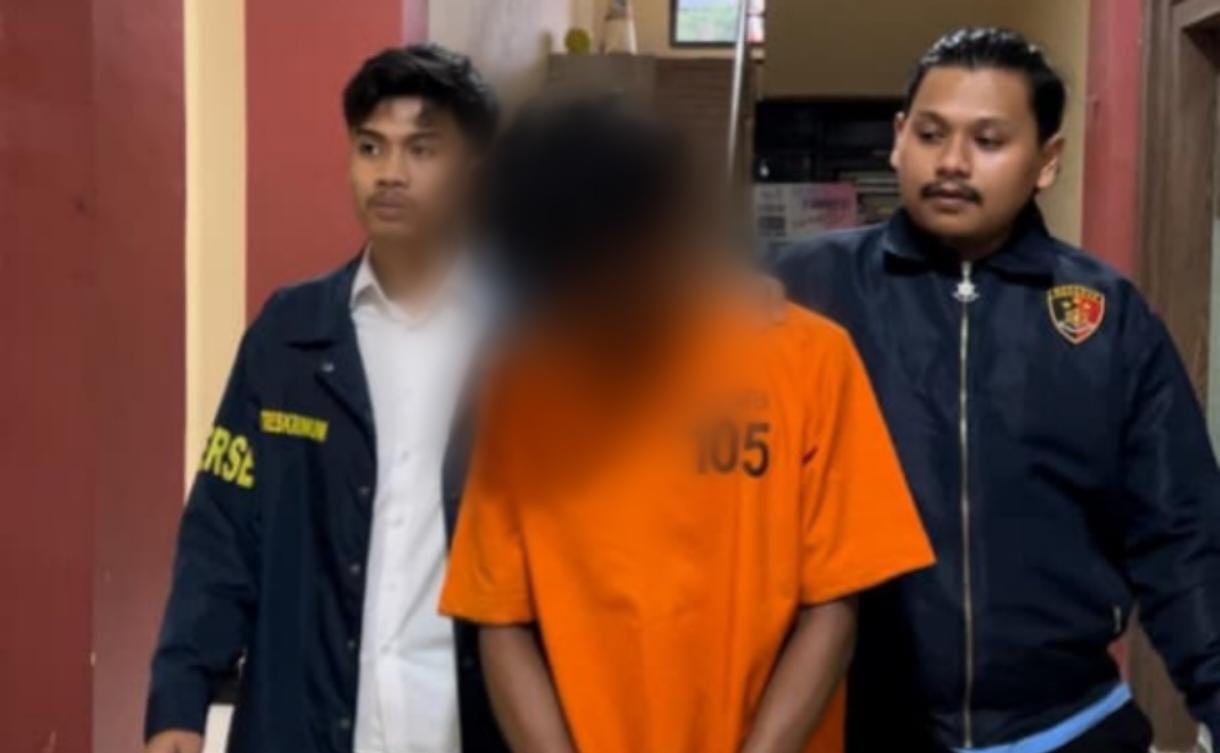 Tersangka AY kini berhasil diamankan Aparat. Foto : Ist