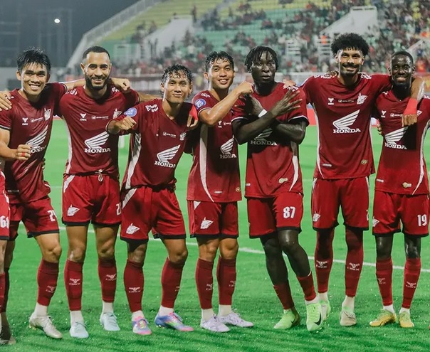 Alasan Keamanan, Duel PSM Vs Persebaya Dan Persib Vs Borneo Ditunda Skuad MSMS Makassar. Foto : Ist