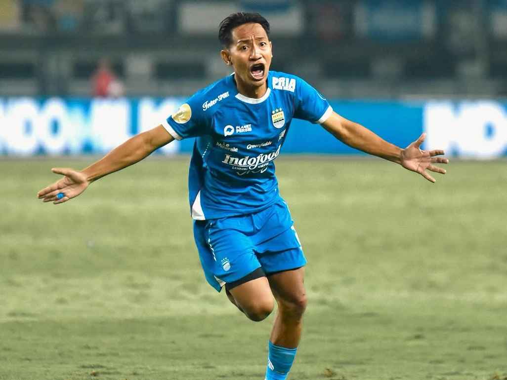 Pemain andalan Persib Beckham Putra Nugraha. Foto : Ist