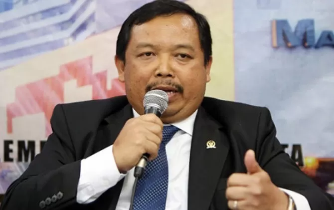 Demokrat Taat Konstitusi Dan Dukung Putusan MK , Larang Wamen Rangkap Jabatan Sekjen Partai Demokrat Herman Khaeron. Foto : Ist