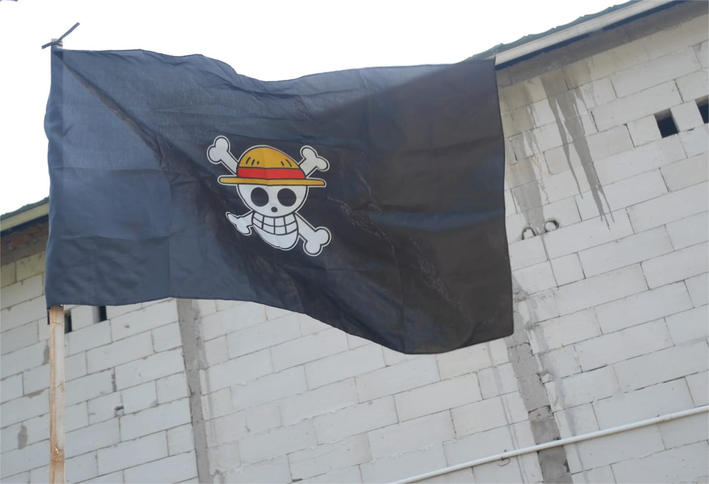 HMI Minta Polda Banten Tidak Represi Dalam Penanganan Bendera One Piece Bendera One Piece.(Ari Supriadi/tangselpos.id)