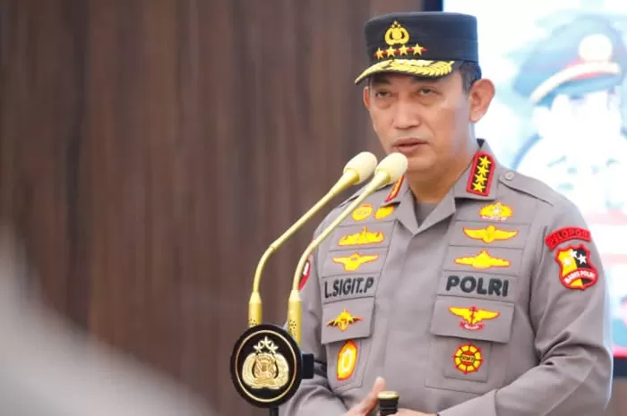 Kapolri Mutasi Besar-besaran, 61 Personel Dirotasi, 8 PJU Dan 7 Kapolda Diganti Kapolri Jenderal Listyo Sigit Prabowo. Foto : Ist