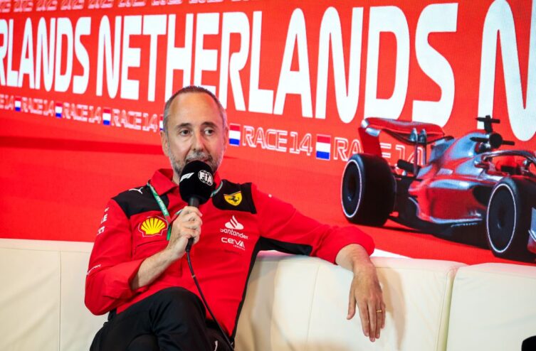 Lepas Dari Ferrari, Kini Cardile Gabung Aston Martin Enrico Cardile pindah dari Ferrari kini gabung dengan Aston Martin. Didapuk menjadi Chief Technical Officer (CTO). Foto : Ist