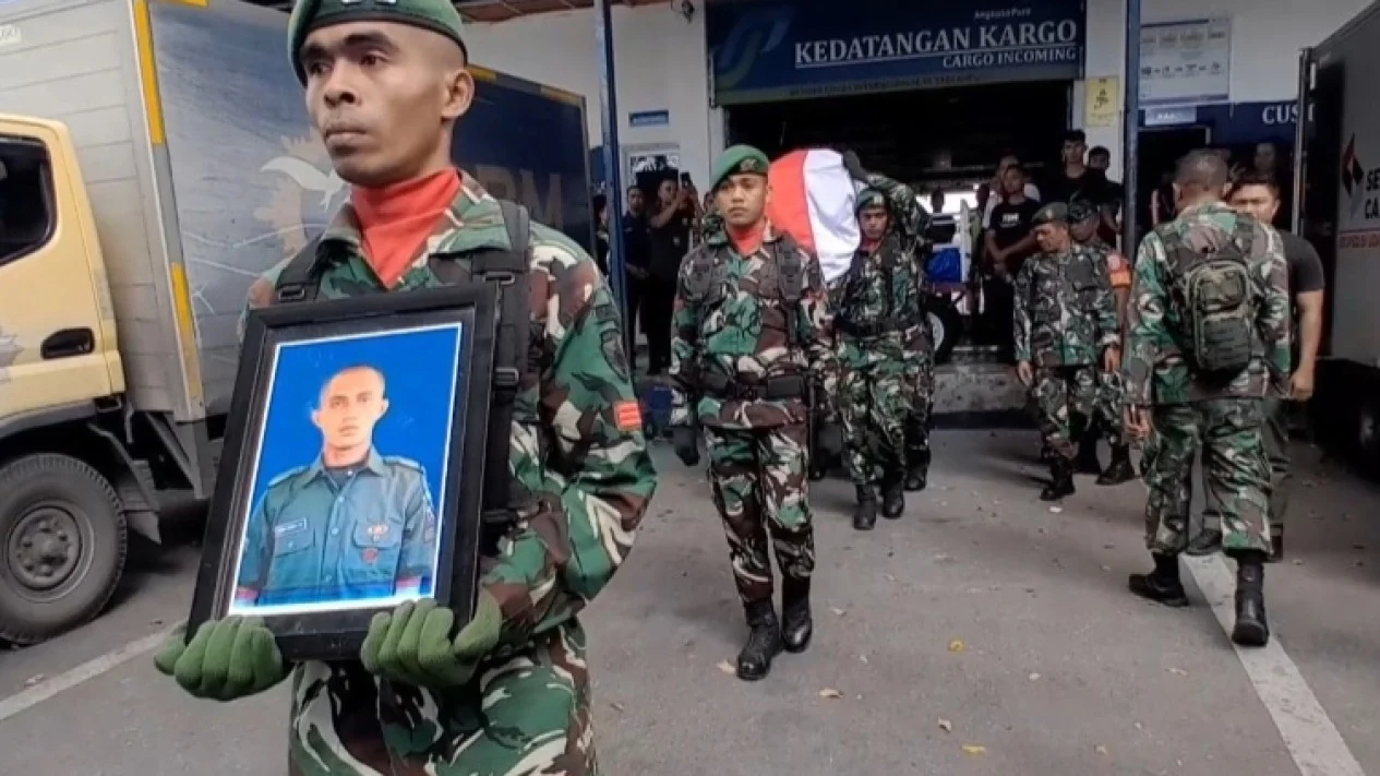 Menko BG: Kawal Kasus Kematian Prada Lucky, Pastikan Penegakan Hukum Transparan Jenasah Prada Lucky Chepril Saputra Namo. Foto : Ist