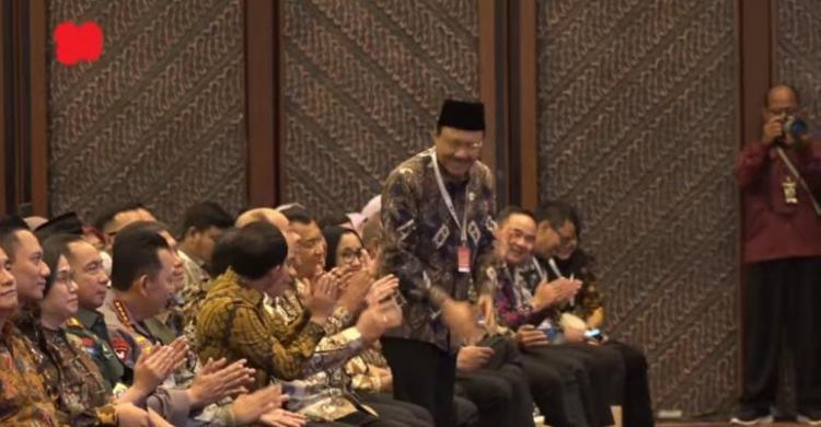 Momen Prabowo Ucapkan Selamat Ulang Tahun Ke-61 Untuk Mensos Gus Ipul Foto : Ist