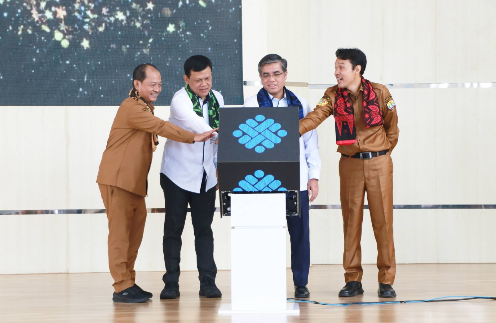 Menteri Ketenagakerjaan Republik Indonesia Yassierli, membuka Project Based Learning (PBL) Smart Sector di Balai Besar Pelatihan Vokasi dan Produktivitas Serang pada Senin (4/8). Foto : Ist