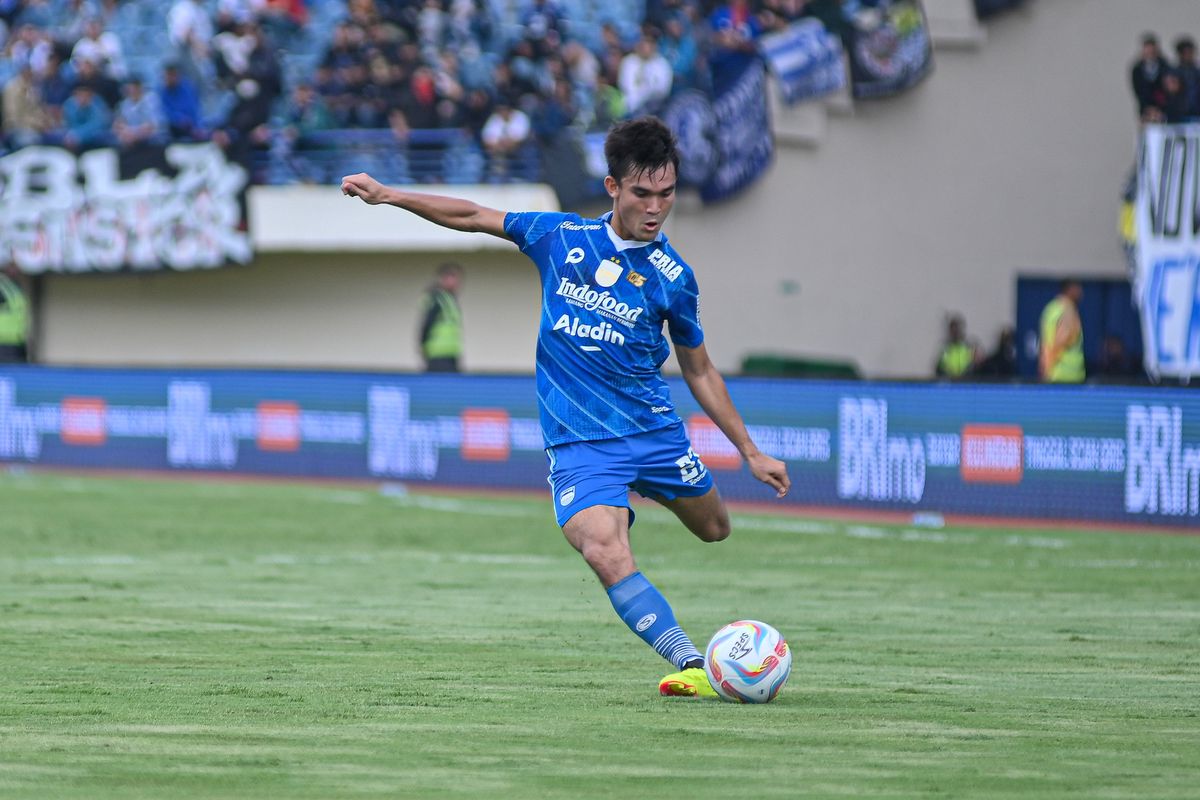 Persita Pinjam Pemain Persib Zalnando Pemain Persib Bandung Zalnando dipinjam Persita. Foto : Ist