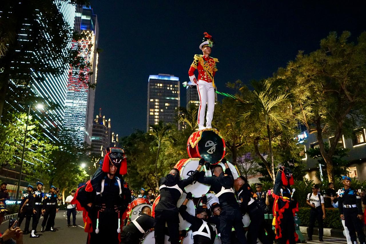 SCBD Semarakan HUT RI ke 80 RI Mengadakan Festival Satu Nusantara Salah satu atraksi yang ditampilkan dalam rangka Festival Satu Nusantara di SCBD. Foto : Ist