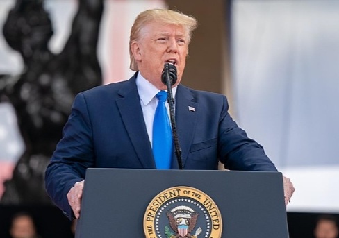 Tarif Presiden Trump Senjata Makan Tuan Presiden Amerika Serikat (AS) Donald Trump . Foto : Ist