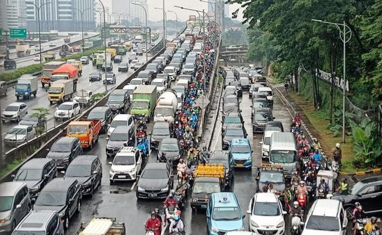 Kemacetan di Jalan TB Simatupang. Foto : Ist