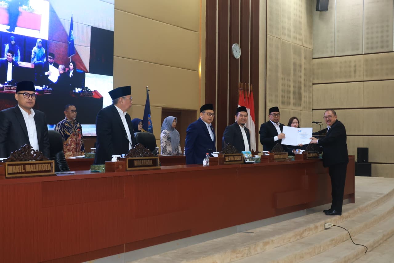 DPRD Kota Tangsel gelar rapat paripurna terkait pandangan umum Fraksi terhadap Raperda APBD 2026.