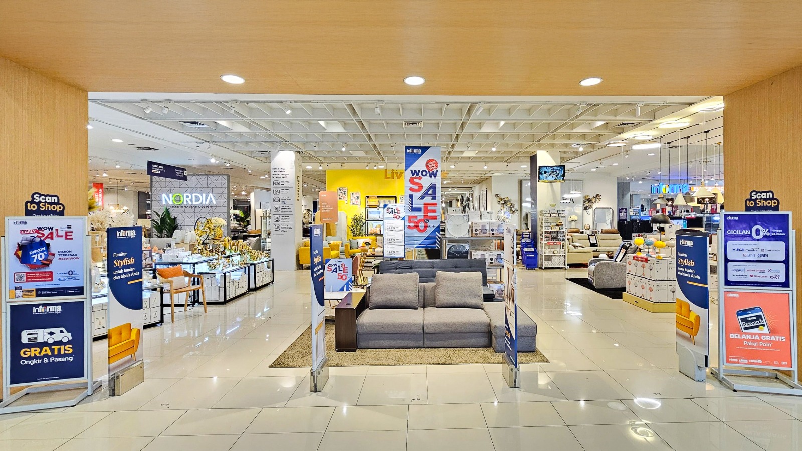 INFORMA menghadirkan Early WOW Sale, diskon furnitur hingga 70%. (Ist)