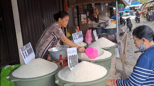Harga Beras Mulai Turun, Pemerintah Harus Tetap Gencarkan Operasi Pasar Ilustrasi. Foto : Ist