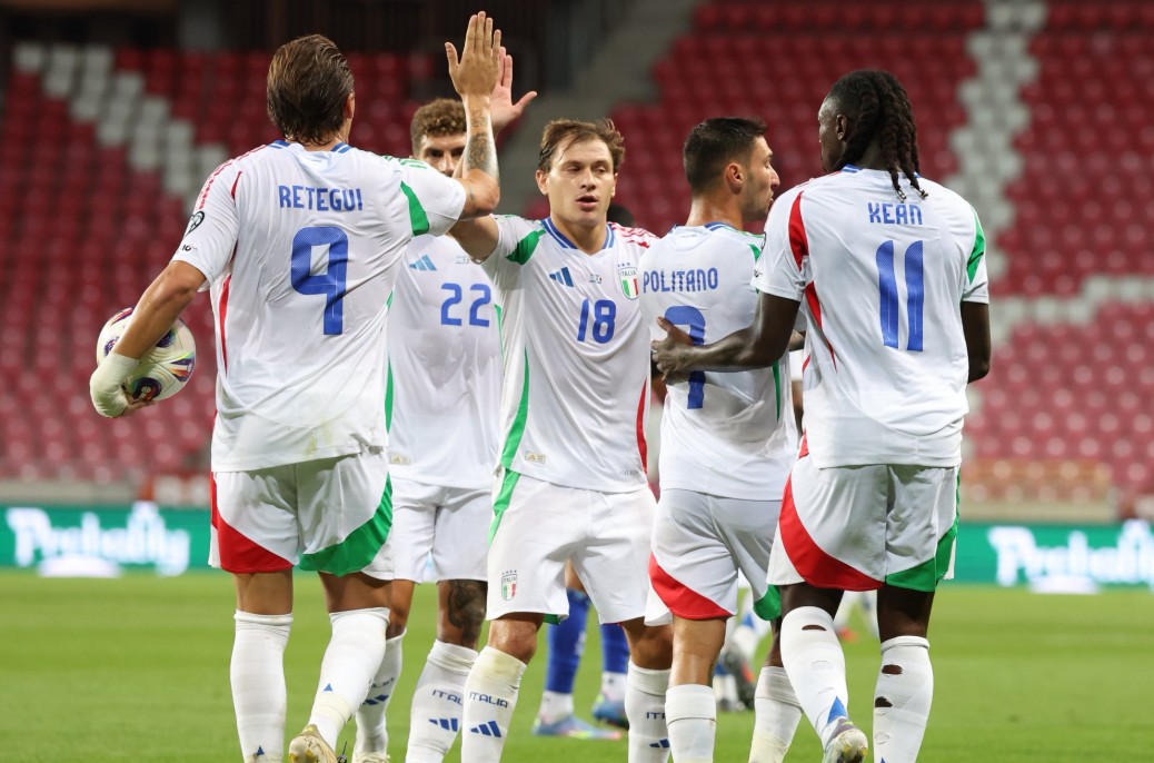 Italia Menang 5-4 Atas Israel Selebrasi Skuad Italia. Foto : Ist