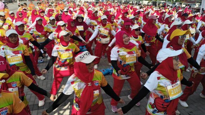 Kegiatan senam dalam rangka memperingati World Heart Day 2025 atau Hari Jantung Sedunia.