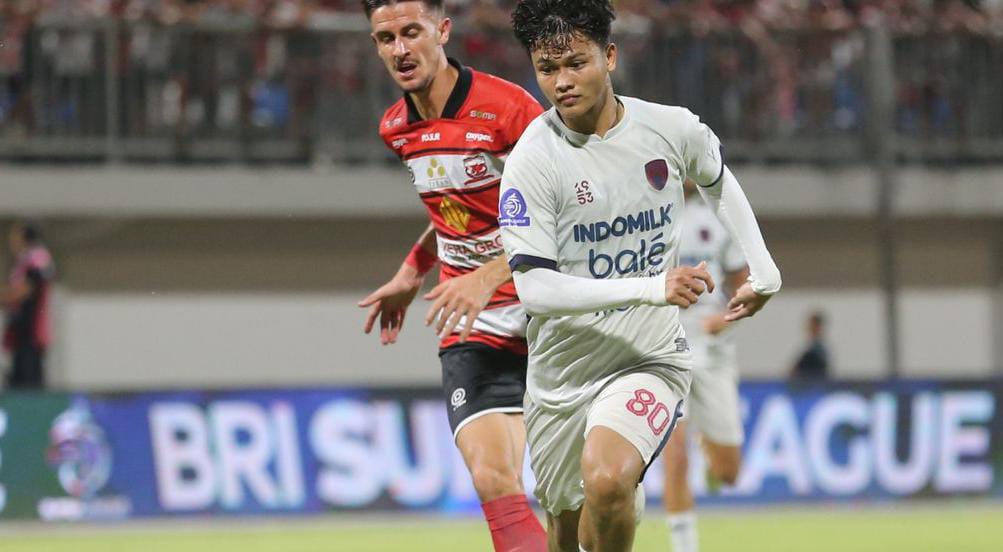 Laga Persita vs PSM Makassar. Foto : Ist