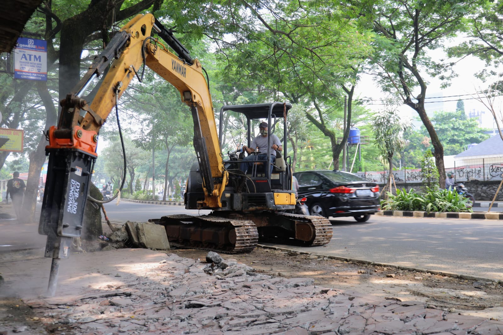 Tambah Fasilitas Hingga Jalur Hijau, Pedestrian di Ciater Raya Kembali Dipercantik Foto : Ist