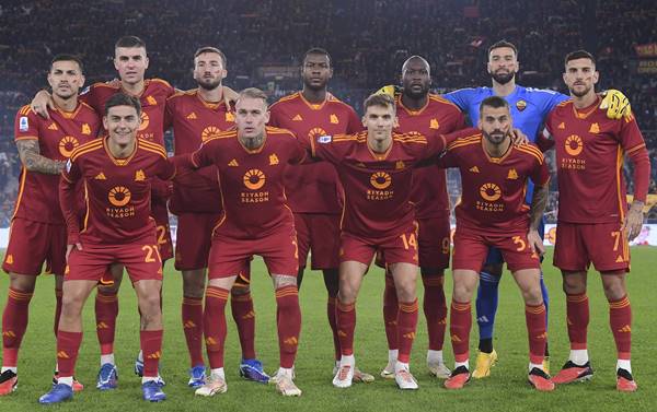 AS Roma Ingin Curi Poin di Kandang Saat Jamu Inter Milan AS Roma siap curi poin saat menjamu Inter Milan. Foto : Ist