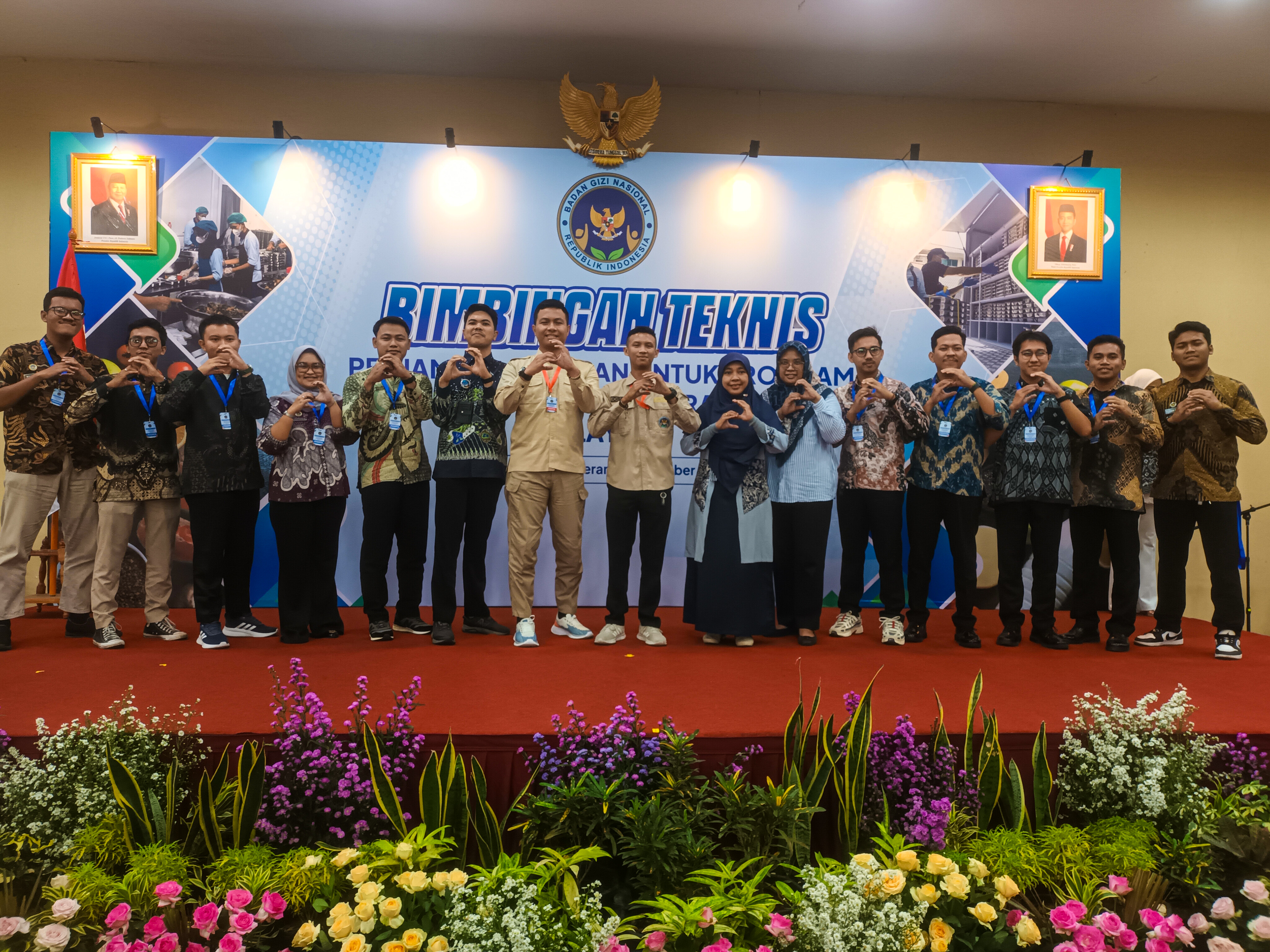 BGN Regional 2 Gelar Bimtek Penjamah Makanan Untuk Program Makan Bergizi Gratis di Tangerang Kegiatan Bimbingan Teknis ini diselenggarakan oleh Badan Gizi Nasional (BGN) Dialur Wilayah II di Hotel Yasmin, Sabtu (18/10/2025). (tangselpos.id/lim)