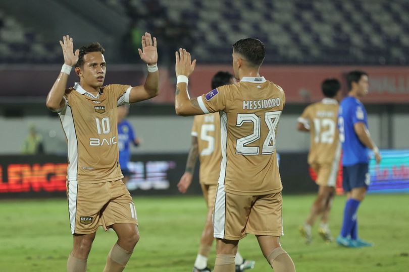 Dewa United Perkasa, Libas Tainan City 4-0 di AFC Challenge League Selebrasi Egy Maulana Vikri (no 10) usai menjebol gawang Tainan City. Foto : Ist