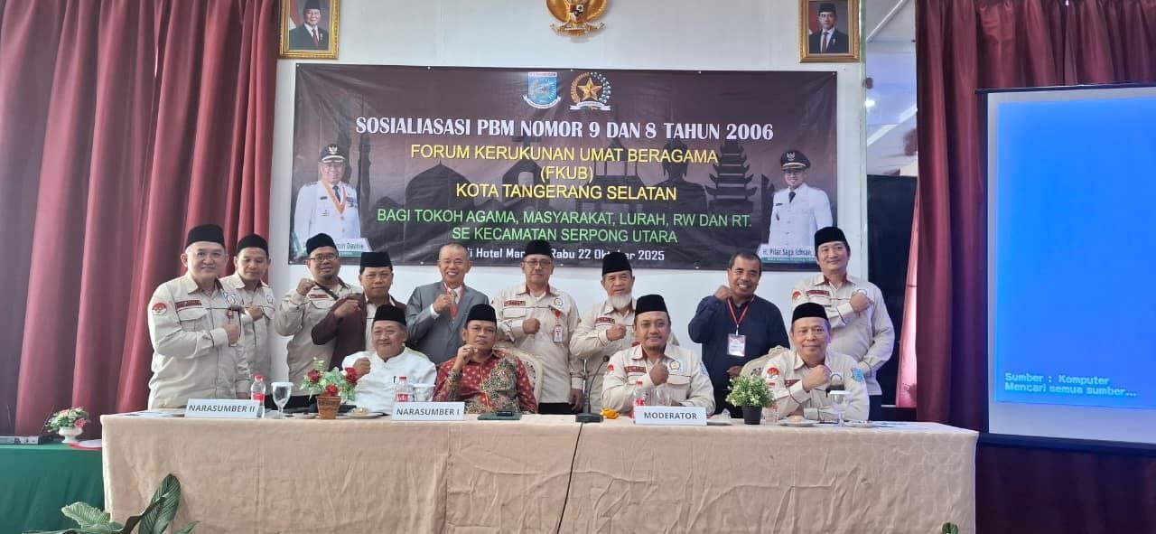 FKUB Tangsel Sosialisasikan Aturan Pendirian Rumah Ibadah Forum Kerukunan Umat Beragama (FKUB) Kota Tangerang Selatan (Tangsel) menggelar kegiatan edukasi mengenai Peraturan Bersama Menteri (PBM) Nomor 9 dan 8 Tahun 2006 tentang pedoman pelaksanaan tugas kepala daerah dalam pemeliharaan kerukunan umat beragama serta pendirian rumah ibadah.