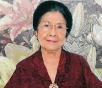 Istri Mantan Wapres Ke 4 Karlinah Wirahadikusuma. Foto : Ist