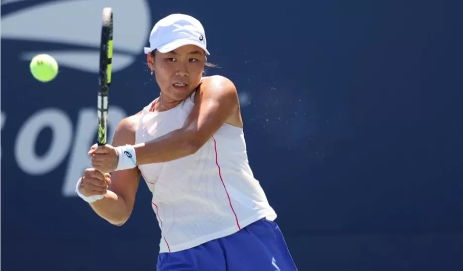 Janice Tjen Selangkah Lagi Raih Gelar Juara WTA 125 Jinan 2025 Petenis putri andalan Indonesia Janice Tjen. Foto : Ist