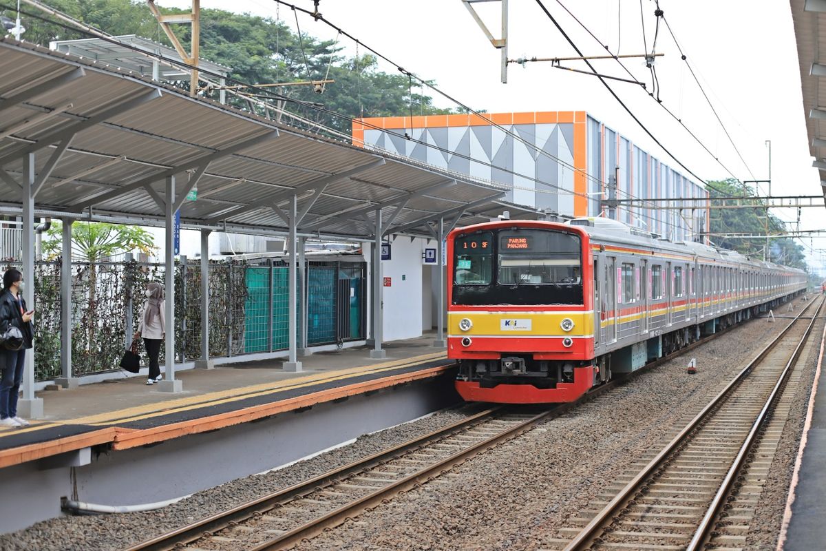 KRL Tanah Abang–Rangkasbitung Terganggu Akibat Kereta Anjlok di Rangkasbitung Ilustrasi. Foto : Ist