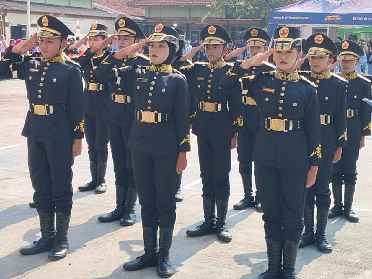 Tim Paskibra Laskar Ababil SDN Puspiptek raih Top 3 dan penghargaan Tim Favorit pada Festival Baris-Banten 2025 di SMKN 1 Rangkasbitung, Lebak, Minggu (5/10/2025). (Ist)
