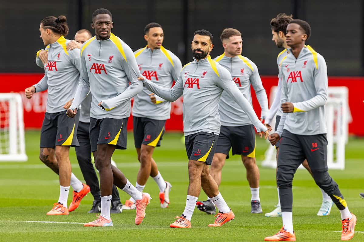 Liverpool Jalani Laga Tandang di Markas Eintracht Frankfurt, The Reds Sedang Terpuruk Latihan fisik skuad Liverpool. Foto : Ist