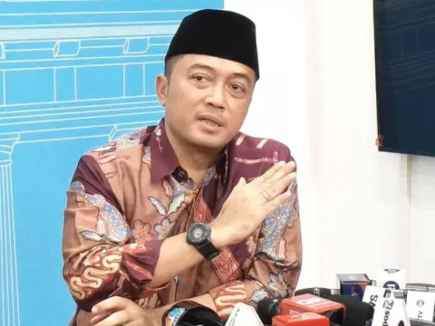 Mensesneg: Soal WNA Jadi Direksi BUMN, Ibaratkan Seperti Pelatih Asing Mensesneg Prasetyo Hadi. Foto : Ist