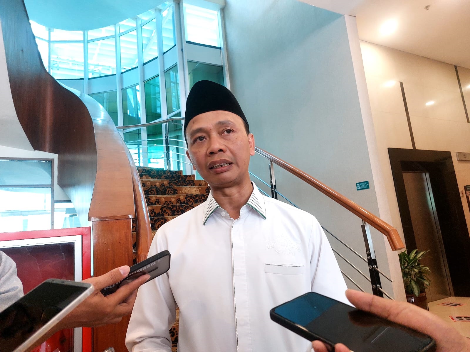 PCNU Tangsel Berharap Perda Pesantren Segera Disahkan Ketua PCNU Tangerang Selatan (Tangsel), KH. Abdullah Mas’ud di Puspemkot Tangsel, Rabu (22/10).