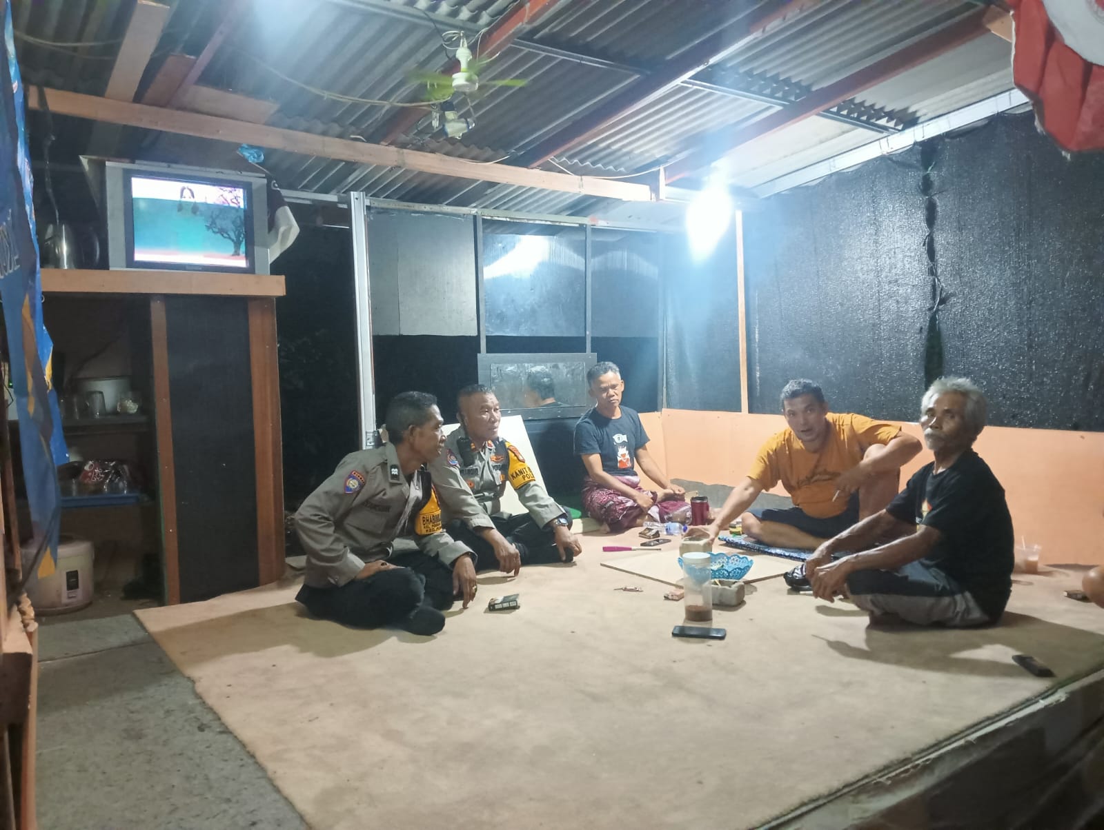 Polsek Pondok Aren memantau kegiatan sia kamping di beberapa titik di Kecamatan Pondok Aren.