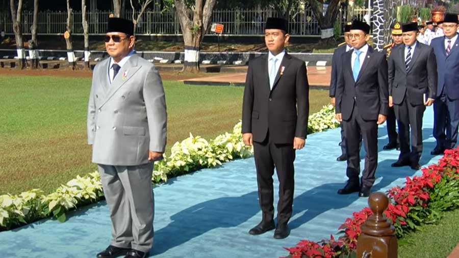 Presiden Prabowo dan Wapres Gibran pada Upacara di Lubang Buaya.