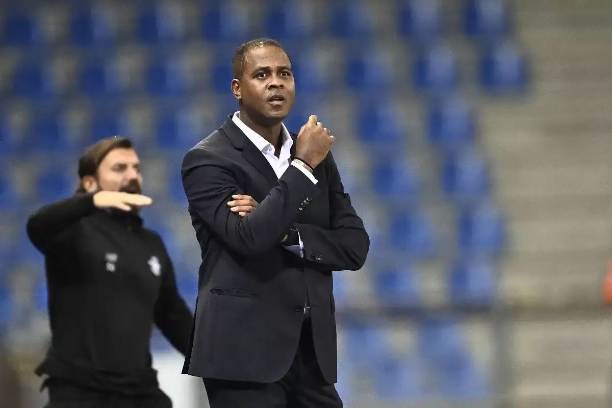 PSSI Akhiri Kerja Sama Dengan Pelatih Kepala Patrick Kluivert Mantan Pelatih Kepala PSSI Patrick Kluivert. Foto : Ist