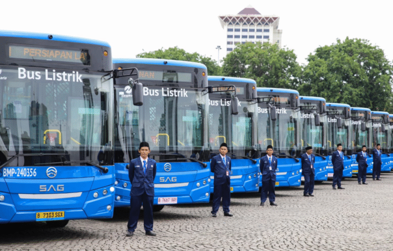 Tarif Transjakarta Paling Murah, Sudah 20 Tahun Nggak Naik Armada Bus Listrik Transjakarta. Foto : Ist