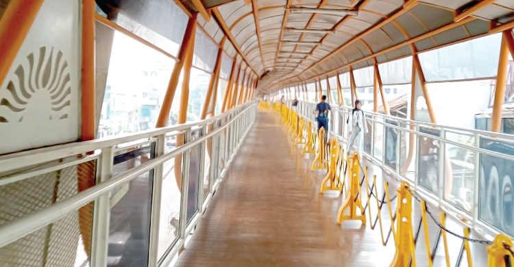 Transjakarta Sediakan Tempat Khusus Beri Makan Skywalk, Kebayoran Lama, Jaksel. Foto : Ist